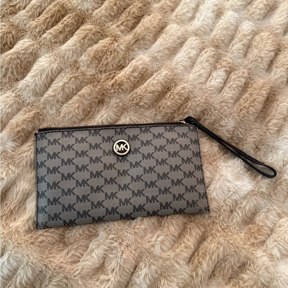Michael Kors Black and Gray Logo Clutch